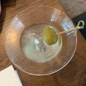 Meet your Posher, Aja